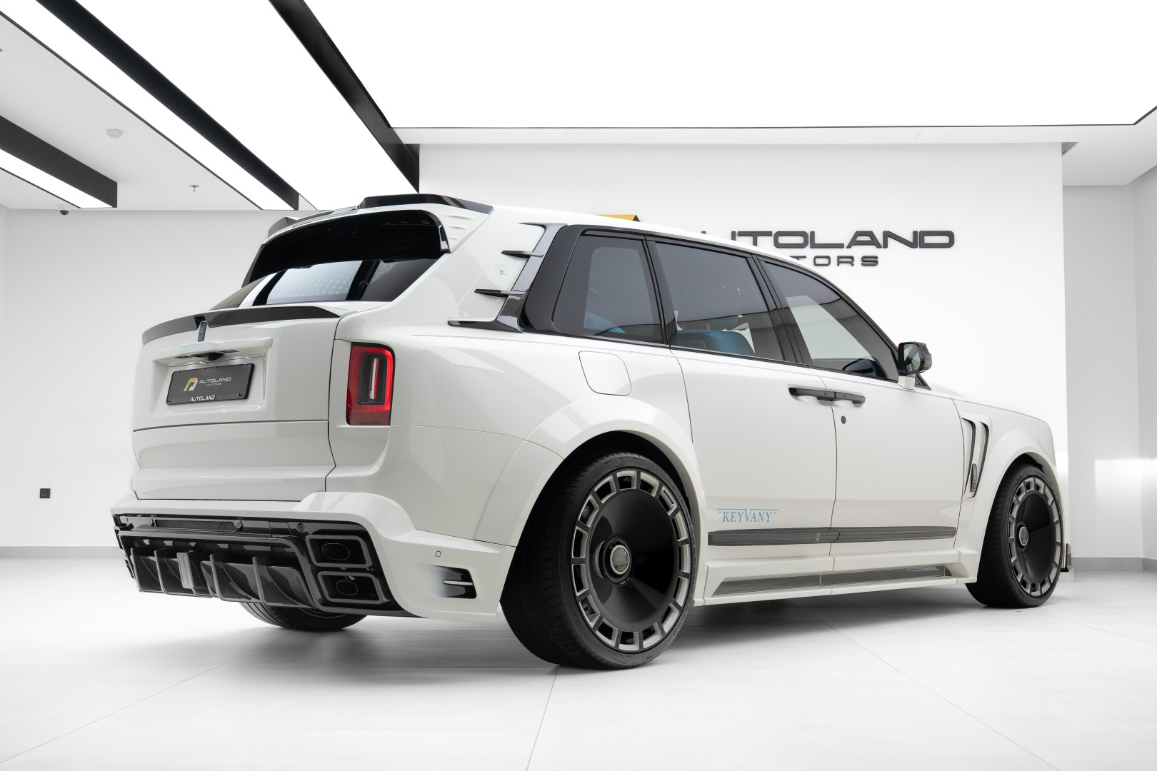 2026 ROLLS ROYCE CULLINAN BY KEYVANY | GCC | FULL CARBON